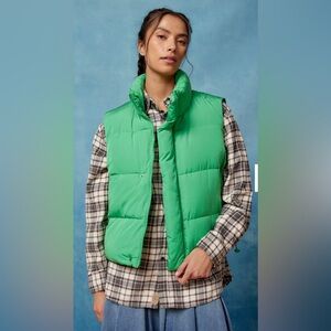 BDG green quilted puffer vest
